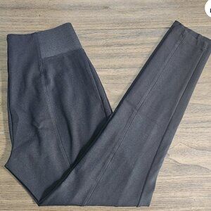 Halogen Black Leggings Very Stretchy Elastic Size M-B01